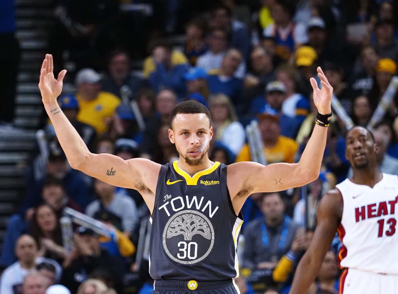 把镜头拉到 把镜头拉到